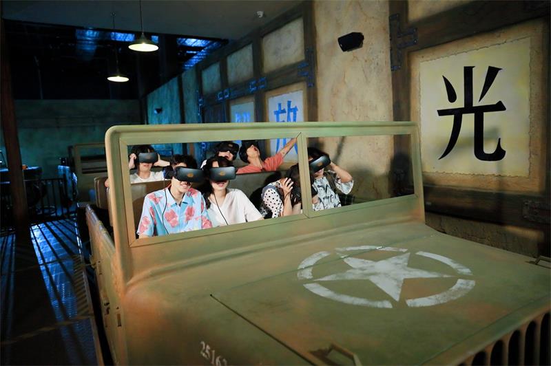 越野车