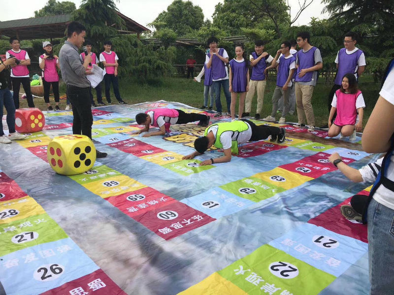 苏州牛仔度假村团建活动趣味运动会
