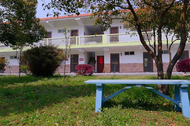 牛仔度假村住宿外景