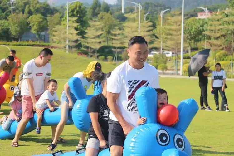 军事训练团建活动