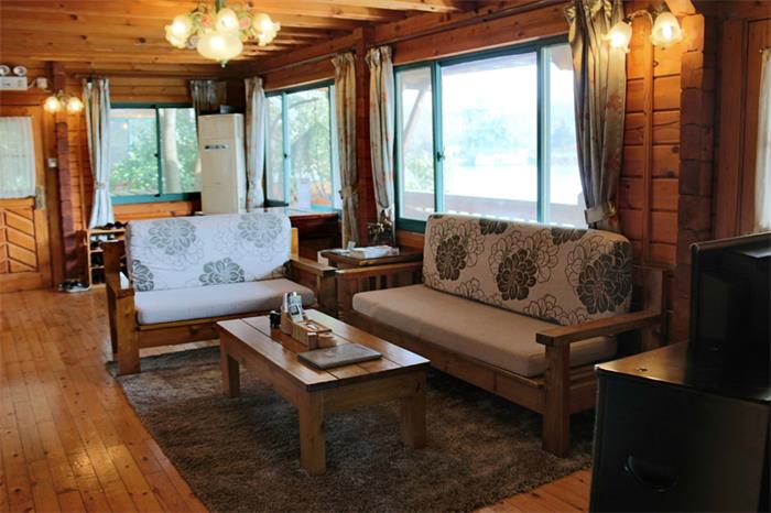 太湖牛仔度假村木屋