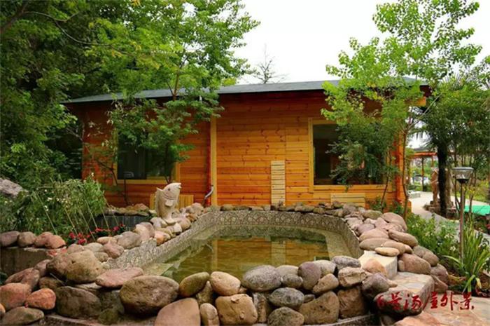 牛仔俱乐部温泉别墅
