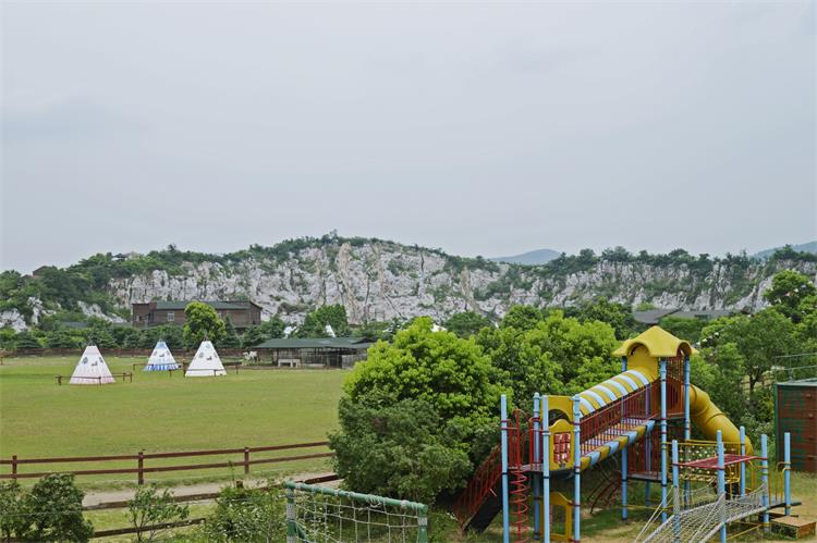 牛仔度假村美景