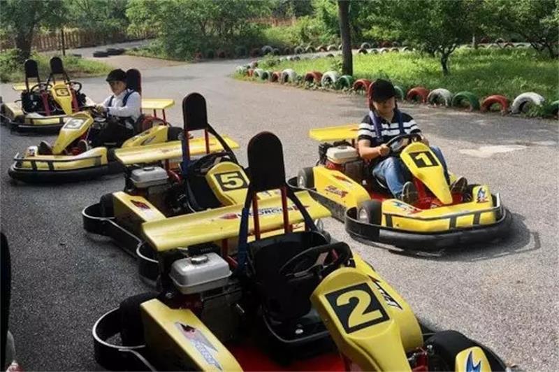 牛仔俱乐部卡丁车