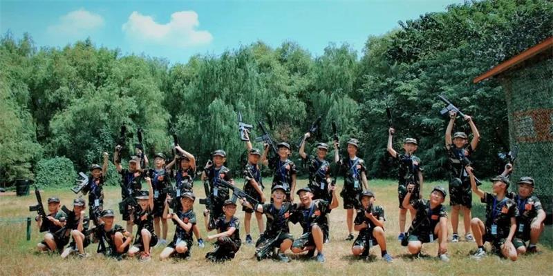 牛仔度假村夏令营